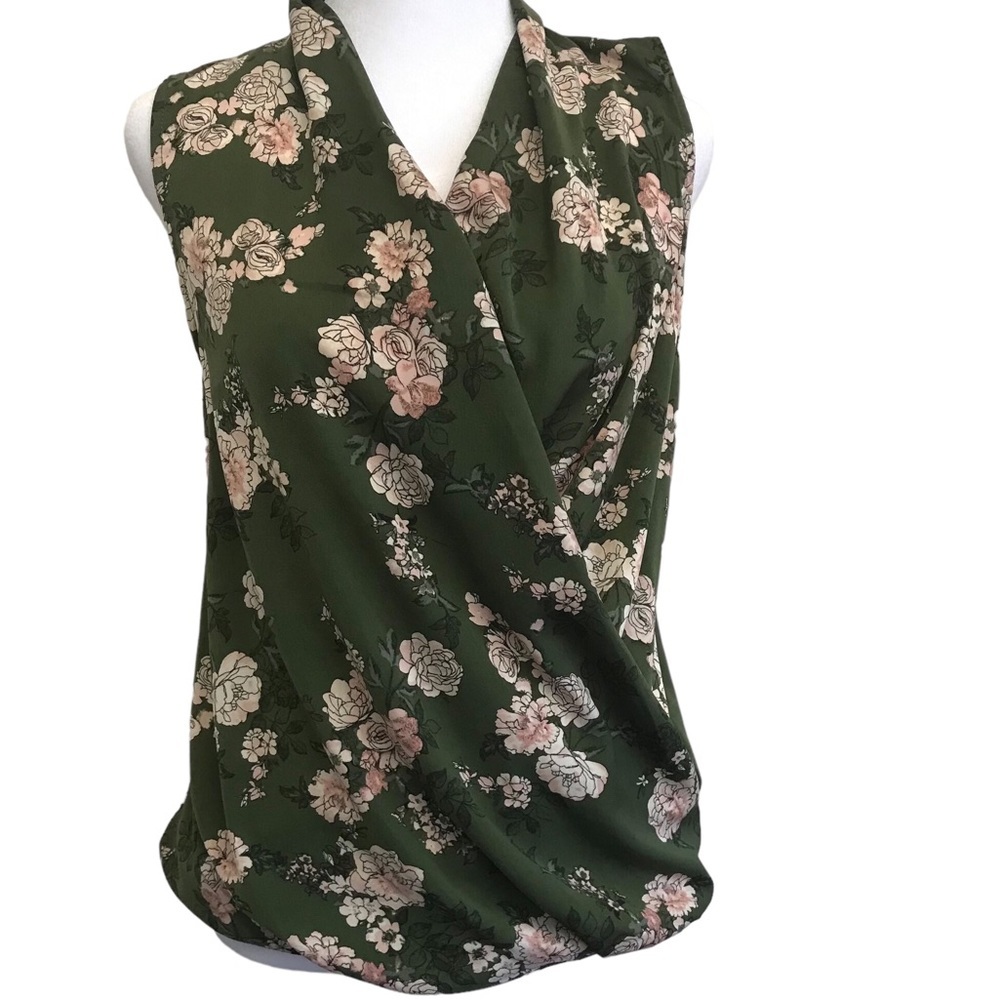 A New Day Sleeveless Women’s Small Floral Print Criss-Cross Front Blouse